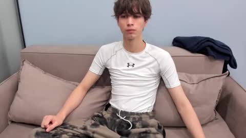 your_shy_guy online show from 18, 9, 2025