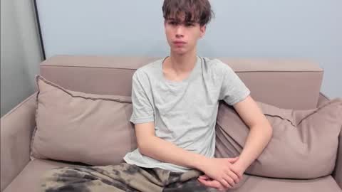 your_shy_guy online show from 1, 11, 2025