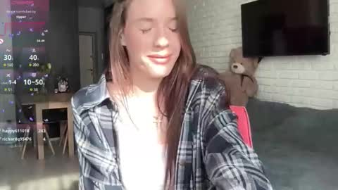 Mia  online show from 10, 3, 2026