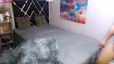 yourasian_bradley online show from 5, 11, 2025