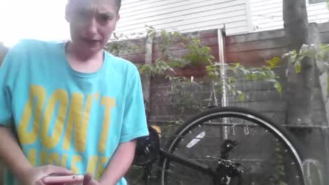 yourbigbootybestie online show from 11, 4, 2026