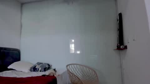 Snapshot of yourbonie chatting on 17, 9, 2025 insta  yourboniee online show from 17, 9, 2025