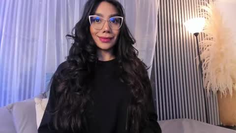 Selena online show from 26, 2, 2025