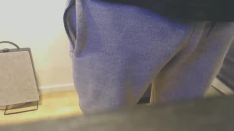 hornyedging online show from 2, 3, 2026