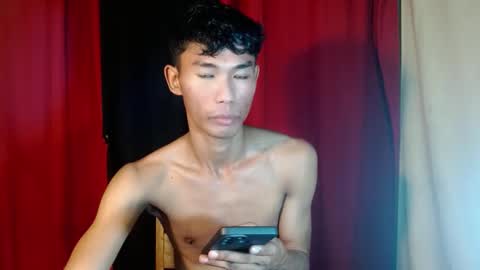 Snapshot of yourdreamboyx chatting on 1, 12, 2024 Rence online show from 1, 12, 2024