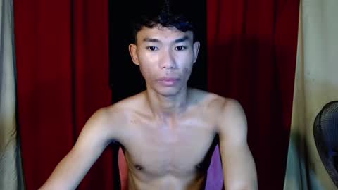 Snapshot of yourdreamboyx chatting on 23, 12, 2024 Rence online show from 23, 12, 2024