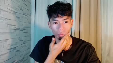 Snapshot of yourdreamboyx chatting on 28, 12, 2024 Rence online show from 28, 12, 2024