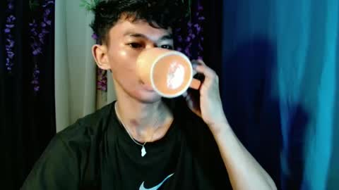 Snapshot of yourdreamboyx chatting on 30, 12, 2024 Rence online show from 30, 12, 2024