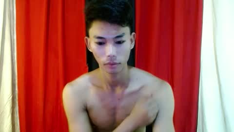 Snapshot of yourdreamboyx chatting on 4, 3, 2025 Rence online show from 4, 3, 2025