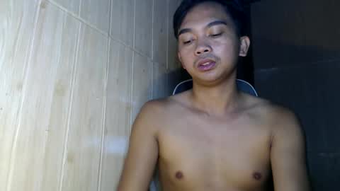 Snapshot of yourfantasyboyjr chatting on 17, 10, 2025 i am your dream boy JR online show from 17, 10, 2025