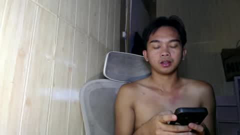 Snapshot of yourfantasyboyjr chatting on 31, 10, 2025 i am your dream boy JR online show from 31, 10, 2025