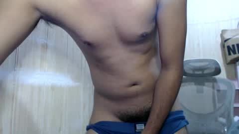 Snapshot of yourfantasyboyjr chatting on 5, 11, 2025 i am your dream boy JR online show from 5, 11, 2025