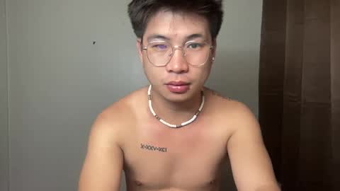 yourfantasyyy_ online show from 1, 3, 2025