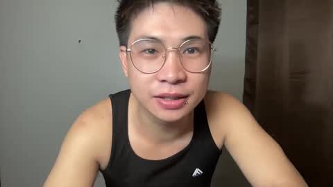 yourfantasyyy_ online show from 10, 3, 2025