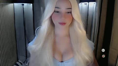 maureen love you online show from 8, 10, 2025