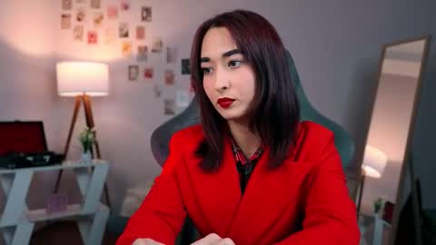 violett online show from 17, 9, 2025