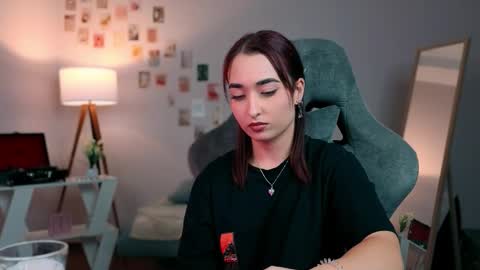 violett online show from 18, 9, 2025