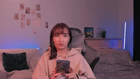 violett online show from 4, 10, 2025