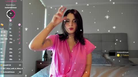 Snapshot of yourfreakygirl chatting on 9, 12, 2024 Helena online show from 9, 12, 2024