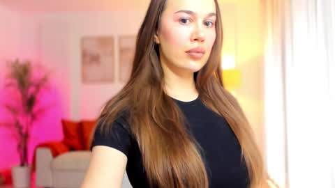 Snapshot of yourgoddessroxana chatting on 14, 10, 2025 roxana online show from 14, 10, 2025