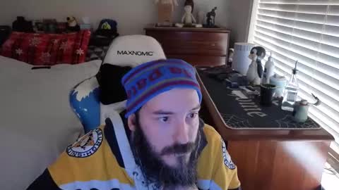 Snapshot of yourhighnessthis9inch chatting on 15, 12, 2025 Sh online show from 15, 12, 2025