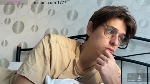 Snapshot of yourhotchristian chatting on 9, 12, 2024 Chris online show from 9, 12, 2024