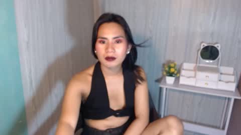 Mauie  online show from 5, 3, 2025
