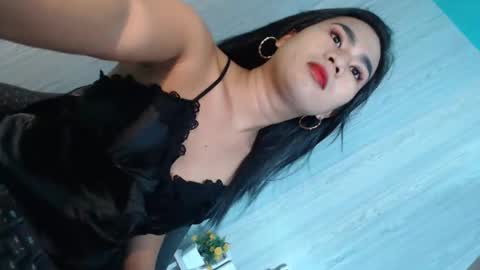 Mauie  online show from 30, 9, 2025
