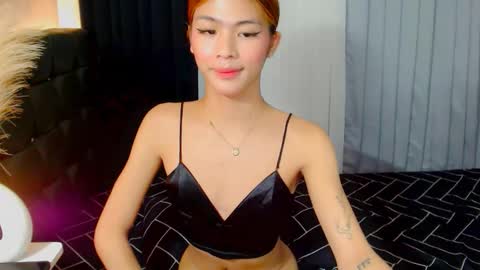yourlady_francine online show from 23, 9, 2025