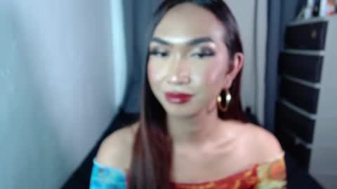 yourlovebella88 online show from 4, 3, 2025