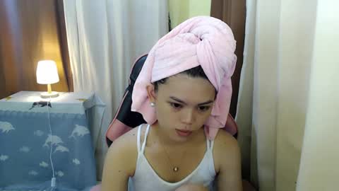 your lovely Dina online show from 15, 12, 2024