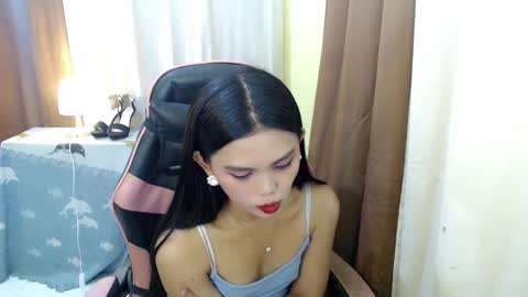 your lovely Dina online show from 6, 2, 2025