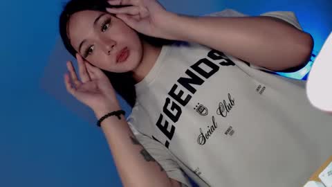 Snapshot of yourlovingpearl chatting on 24, 2, 2025 PEARL online show from 24, 2, 2025