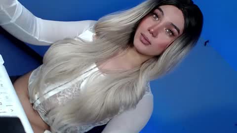 Snapshot of yourlovingpearl chatting on 7, 3, 2025 PEARL online show from 7, 3, 2025