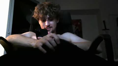 Snapshot of yourman1253 chatting on 6, 11, 2025 YourMan online show from 6, 11, 2025