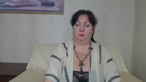Snapshot of yourmilf4love chatting on 5, 12, 2025 lANA online show from 5, 12, 2025