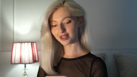 Eva online show from 15, 9, 2025