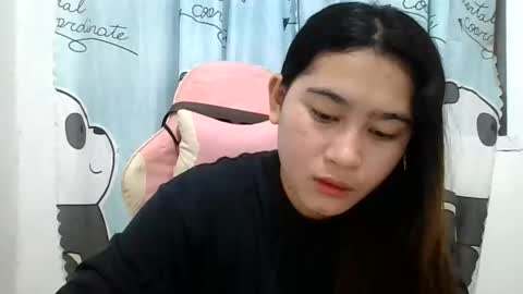 Snapshot of yourprettykelly chatting on 3, 3, 2025 Kelly online show from 3, 3, 2025