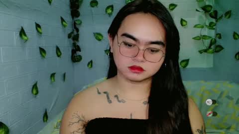 yourprincessthea online show from 25, 2, 2025