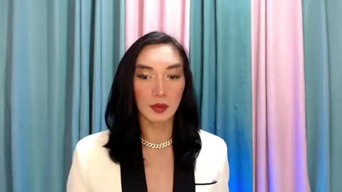 Snapshot of yourqueenlucifer chatting on 26, 11, 2025 QueenLuci online show from 26, 11, 2025