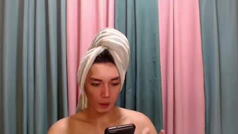 Snapshot of yourqueenlucifer chatting on 28, 11, 2025 QueenLuci online show from 28, 11, 2025