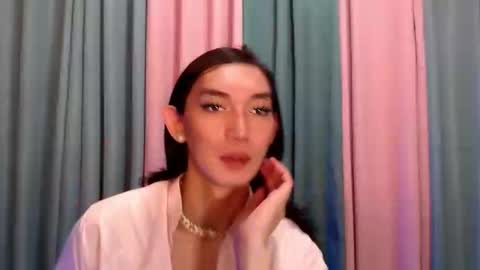 Snapshot of yourqueenlucifer chatting on 30, 11, 2025 QueenLuci online show from 30, 11, 2025