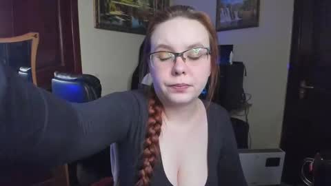 yoursdesire online show from 16, 2, 2026