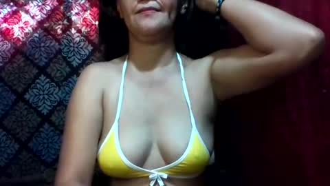 Snapshot of yourshygirl82 chatting on 17, 1, 2025 im MAY online show from 17, 1, 2025