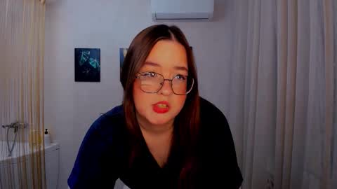 Snapshot of yoursweetmaddy chatting on 14, 3, 2026 yoursweetmaddy online show from 14, 3, 2026