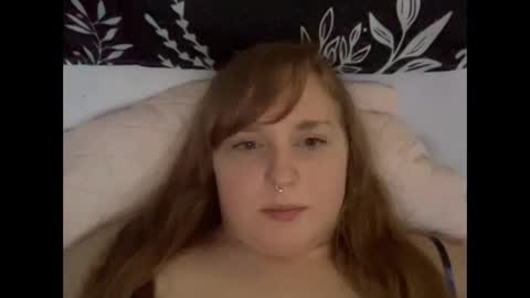 yourthickgingergoddess online show from 2, 3, 2025