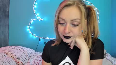 YourVenus00 -Follow my OF online show from 27, 1, 2025