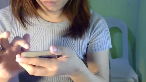 Snapshot of yourwild_luna chatting on 2, 11, 2025 Luna online show from 2, 11, 2025