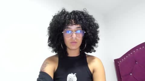 elizabeth  ju   online show from 4, 3, 2025