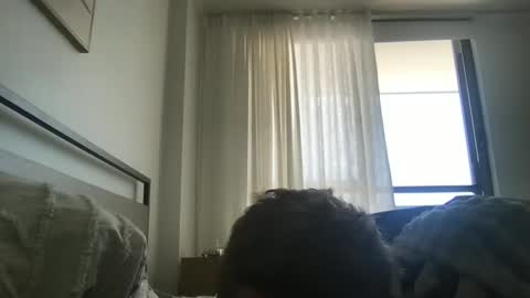 Snapshot of yoyoyo1221 chatting on 8, 10, 2025 yoyoyo1221 online show from 8, 10, 2025